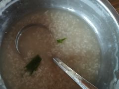 斗鸡、粥、鱼-卡拉农庄 正宗斗鸡肉