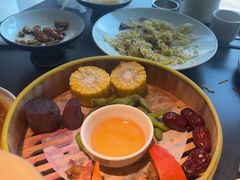 -鸽子侯·家宴·平价海鲜(市图书馆店)