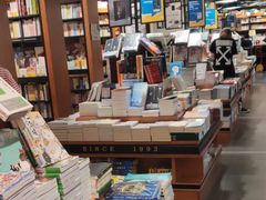 -西西弗书店&矢量咖啡(凯德晶萃广场店)