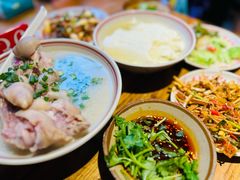 -老方桌烂蹄花川菜馆(九龙坡店)