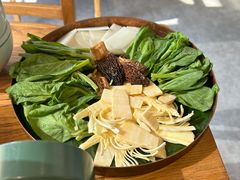 -一坐一忘云南菜(嘉里中心店)