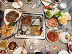 -海底捞火锅(天一广场亚细亚店)