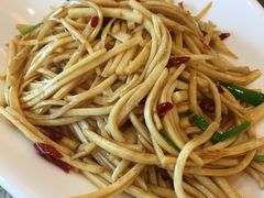 茭笋-椿记烧鹅(叠彩店)