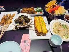 -粉墨特色菜·烧烤音乐酒馆
