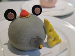 -Fridi Patisserie Cafe