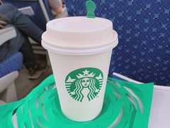 热拿铁-星巴克(深圳北站B5检票口)