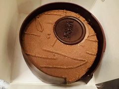 -VERIE BAKEHOUSE