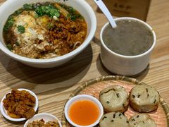 -易裕和·长沙米粉(竹塘西路店)
