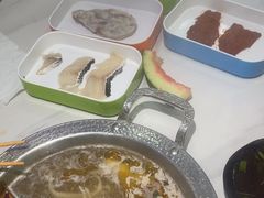 -嘎琉鲜切牛肉自助火锅