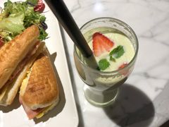 -Bracket Coffee(工体店)