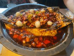-鸣记脆皮烤鱼·海鲜烤鱼(三八广场店)