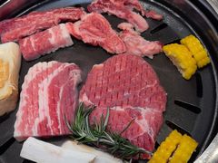 -韩香福烤肉庄园(华夏路店)