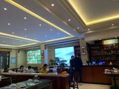 大堂-自游人·美食一楼·地道徽菜(三十年名店)