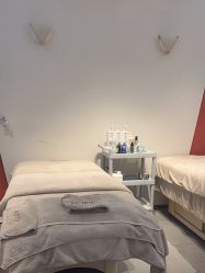 -WENDY·温迪皮肤管理