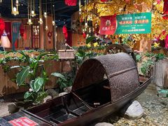 -老滇山寨•云南特色菜•地方菜•民族风情歌舞表演(金碧店)