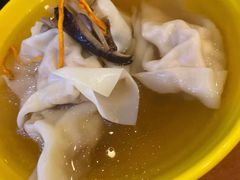 菌汤龙抄手-龙抄手(春熙路总店)