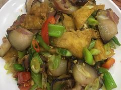 腊肉炒酸笋-文杰餐馆(南洪时尚风情街店)
