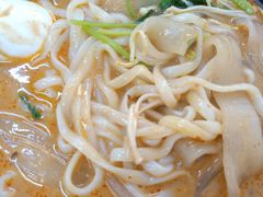 -曹宝林砂锅麻辣烫(星光路店)