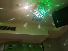 -唯爱KTV聚会餐厅(仙林东城汇店)