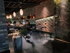 -湊湊火锅·茶憩(杭州湖滨银泰in77店)