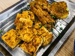 -江城燕子大排档(江汉路步行街店)