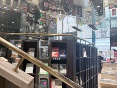 -钟书阁(群光广场店)