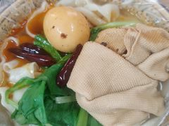 -丁记牛肉手擀板面