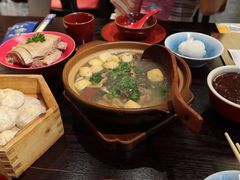 -古都历食南京菜·烤鸭·鸭血粉丝·汤包(南京博物院店)