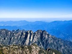 -黄山光明顶山庄