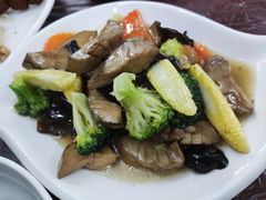 蚝油菇-莲华素食府
