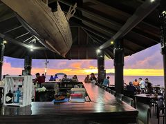 -Sunset Bar(丹绒亚路香格里拉店)