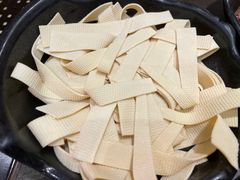 -愿者上钩·纸包鱼(翻身店)