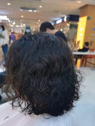 -虫二·专注健康烫染沙龙