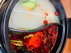 -串门邻居串串火锅(云南南路店)