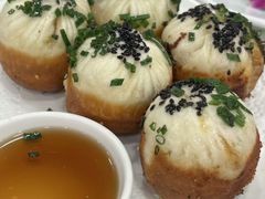 蟹粉生煎包-瑞福园联谊餐室(茂名南路店)