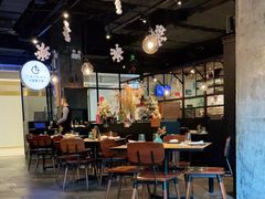 -Carbon莫卡哆·意大利复古集市餐厅(杭州大厦店)