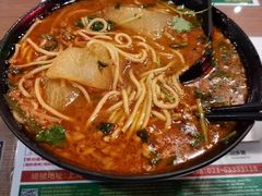 -肥汁米蘭香港米线(定西路店)
