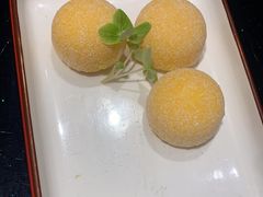 -香山湖家家宴(中山陵店)