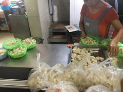 -周震馄饨