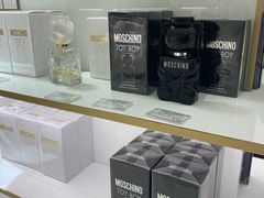 -国药中服免税(北京坊店)