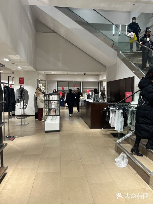 ZARA(吉利大厦店)图片