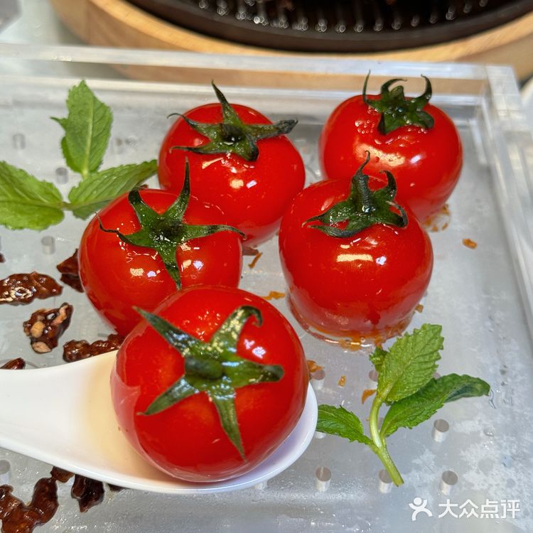 不用再飞北京!!成都也能吃到同款酥不腻烤鸭了