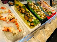 -半岛翡丽海鲜自助餐厅(观风亭店)
