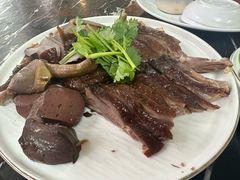 -乌文新澄海卤鹅店