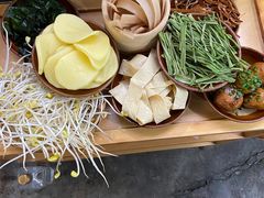 -正贰捌经重庆老火锅(建设路店)
