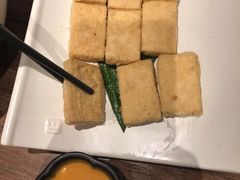 黄金爆浆豆腐-云海肴云南菜(浦江欢乐颂店)