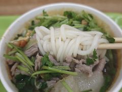 生牛肉汤粉-江三王记牛杂馆(总店)