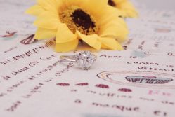 -威德钻石-克拉钻大本营(南京东路店)