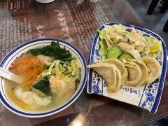 -长人馄饨铺(解放街店)