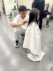 -HAIR HERE造型